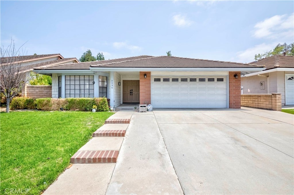 Photo of Listing #PW25124365