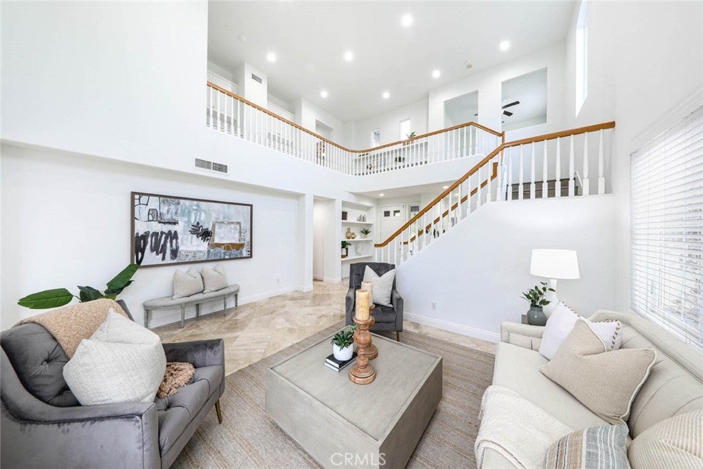 Photo of Listing #OC25128305