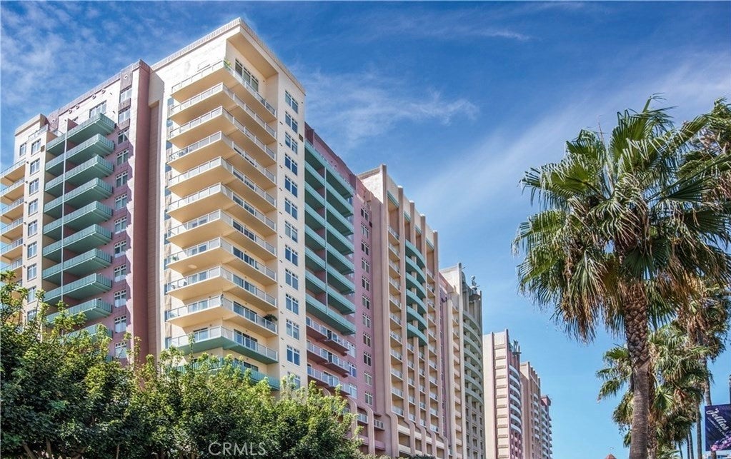 Photo of Listing #SB25128797