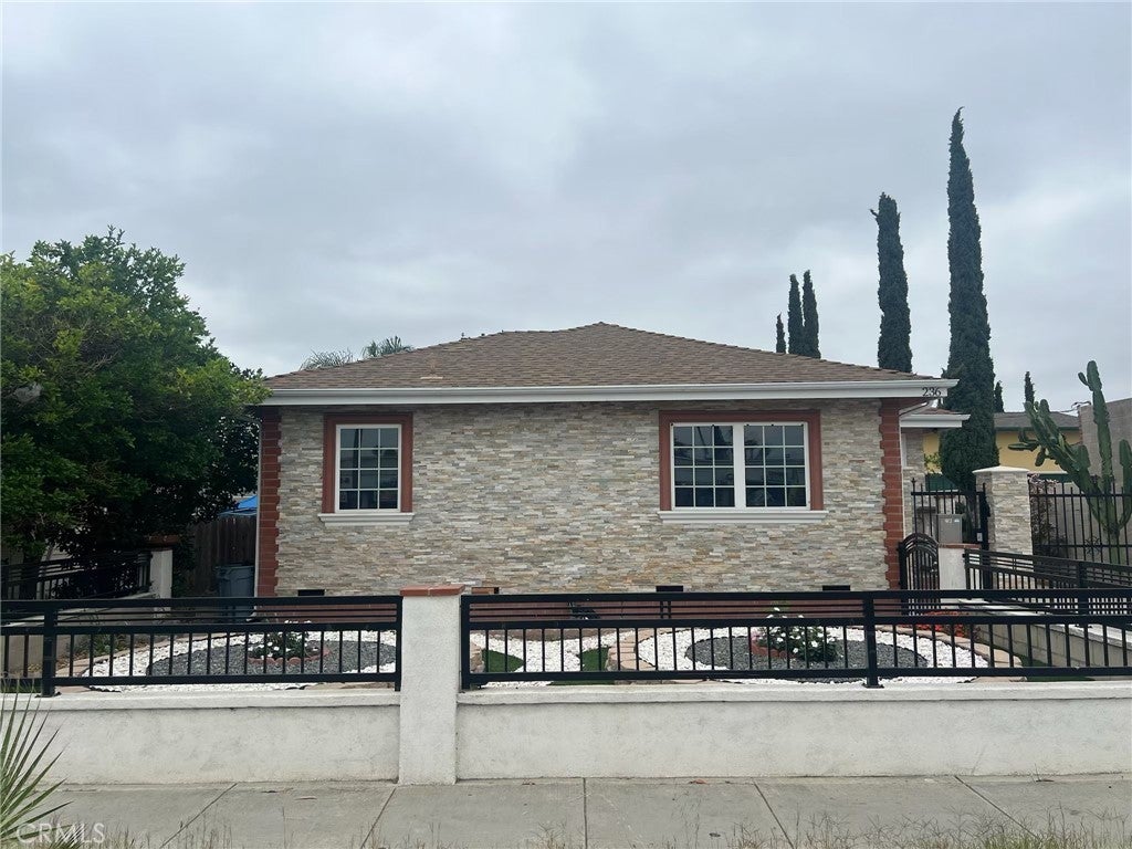 Photo of Listing #PW25129034