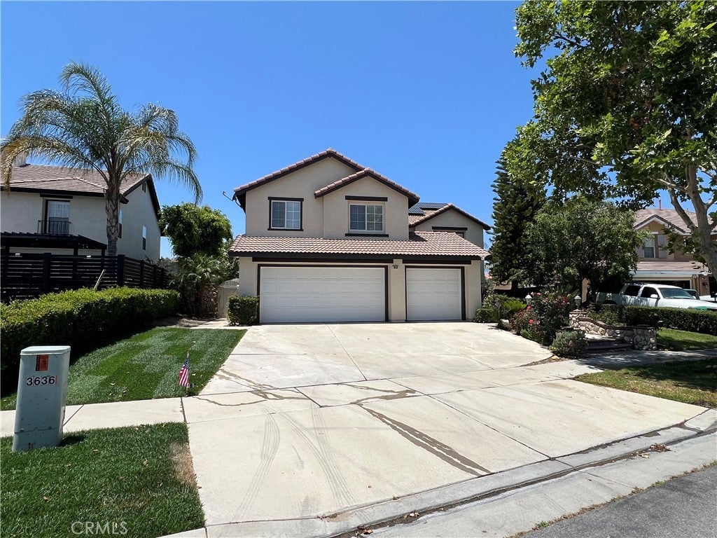 Photo of Listing #IV25128542