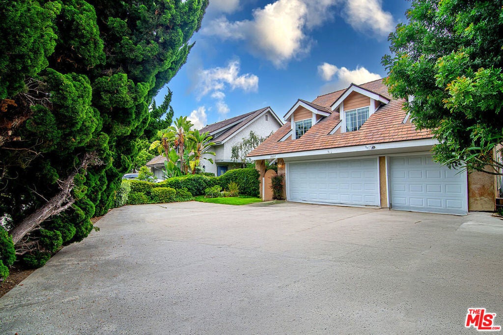 Photo of Listing #25547319