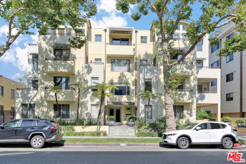 Photo of Listing #25549823