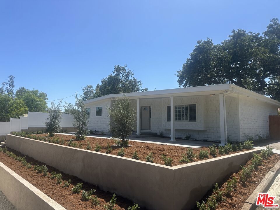 Photo of Listing #25550257