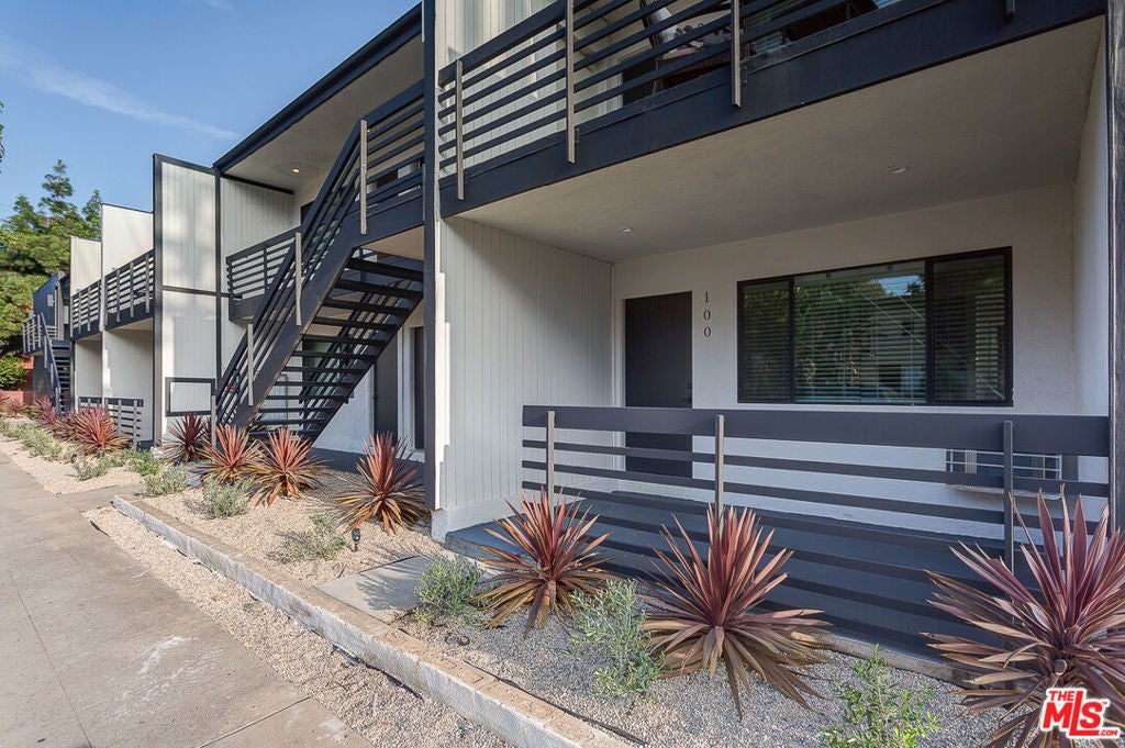 Photo of Listing #25550545