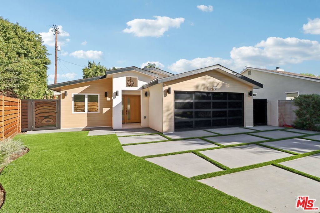 Photo of Listing #25550953