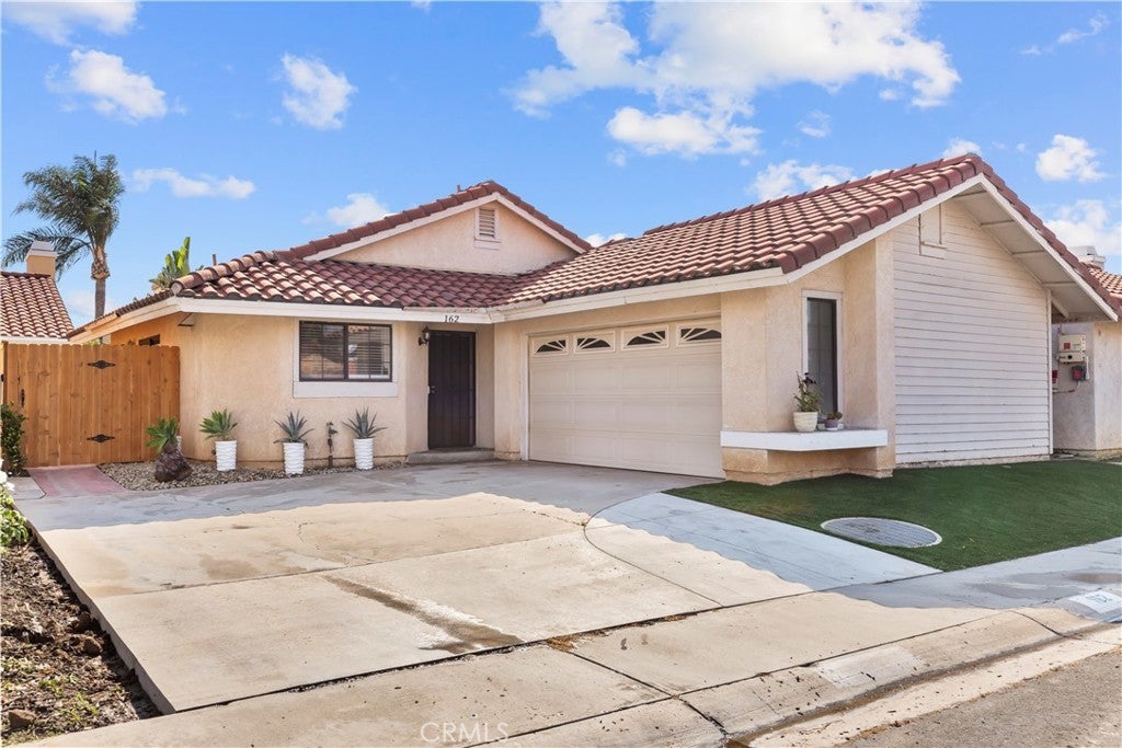 Photo of Listing #CV25129891