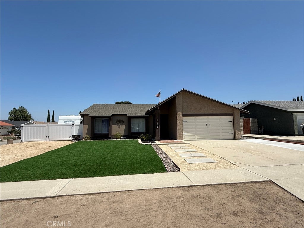 Photo of Listing #PW25128443