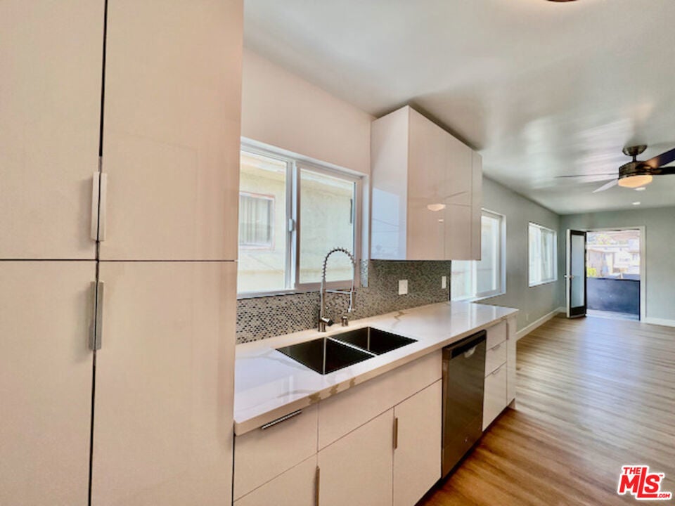 Photo of Listing #25551067