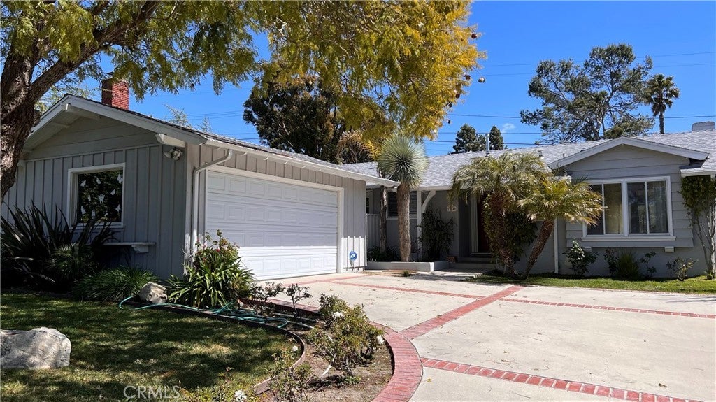 Photo of Listing #SB25130950