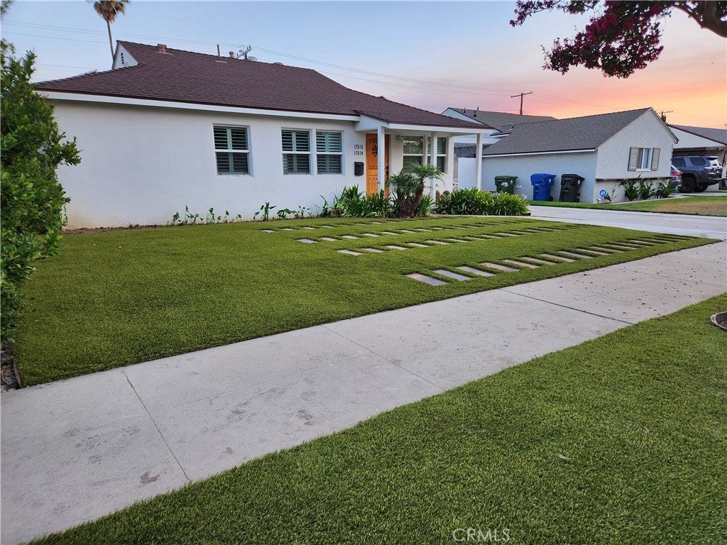 Photo of Listing #SR25131290