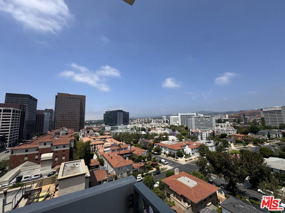 Photo of Listing #25551357