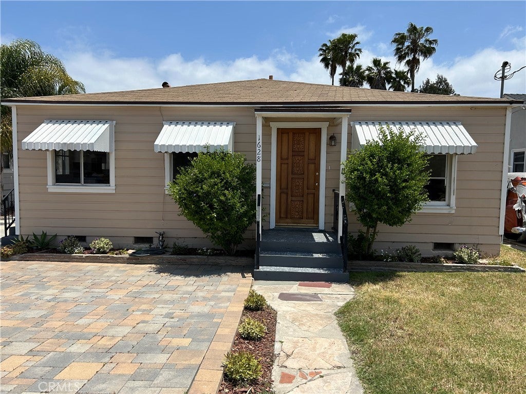 Photo of Listing #SB25131387