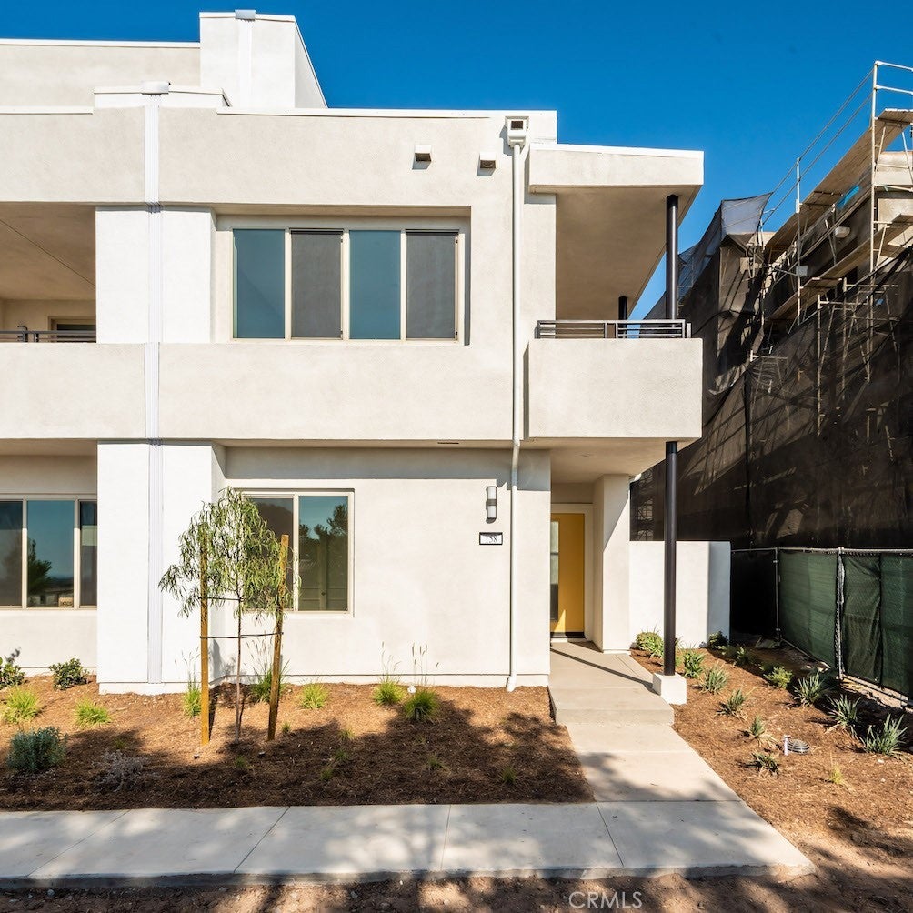 Photo of Listing #OC25111017