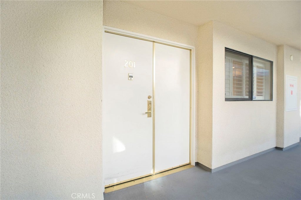 Photo of Listing #SR25131669