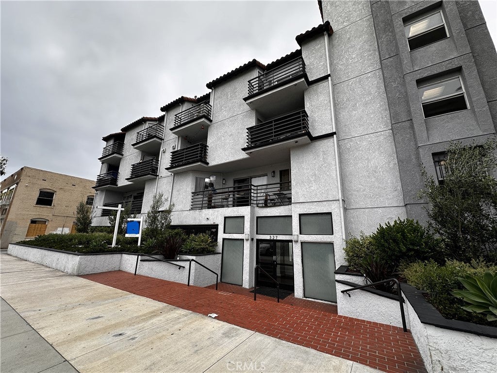 Photo of Listing #SB25131602