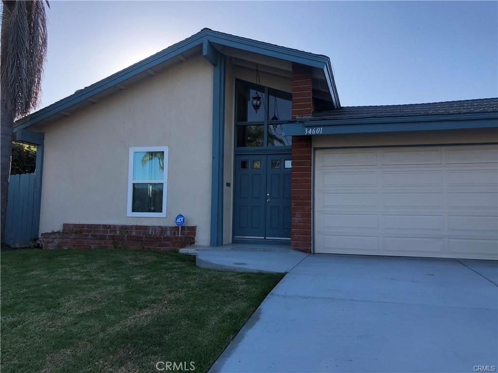 Photo of Listing #IV25131852