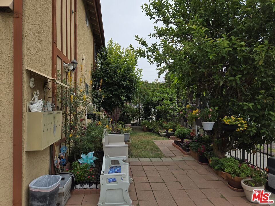 Photo of Listing #25550385