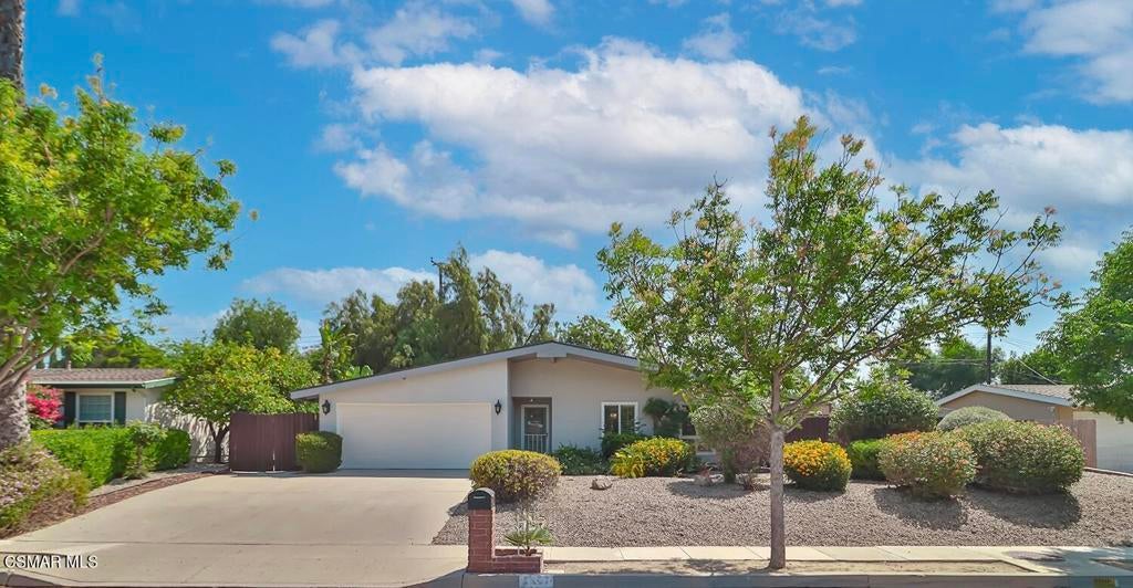 Photo of Listing #225002954