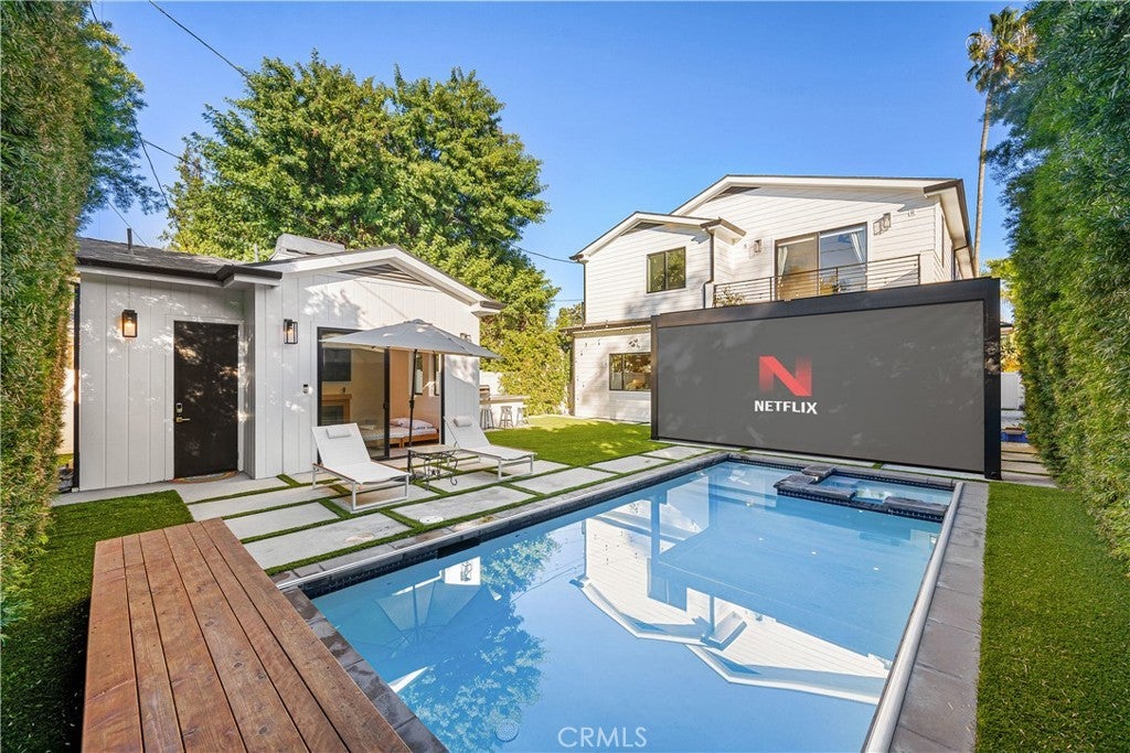 Photo of Listing #SR25133057