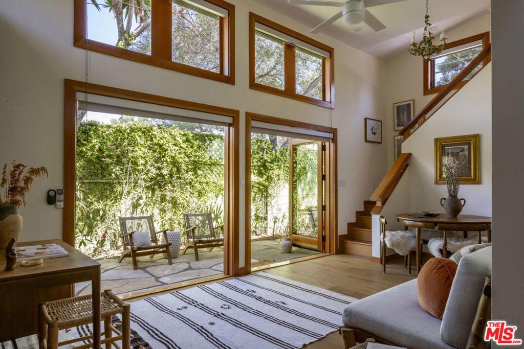 Photo of Listing #25552155