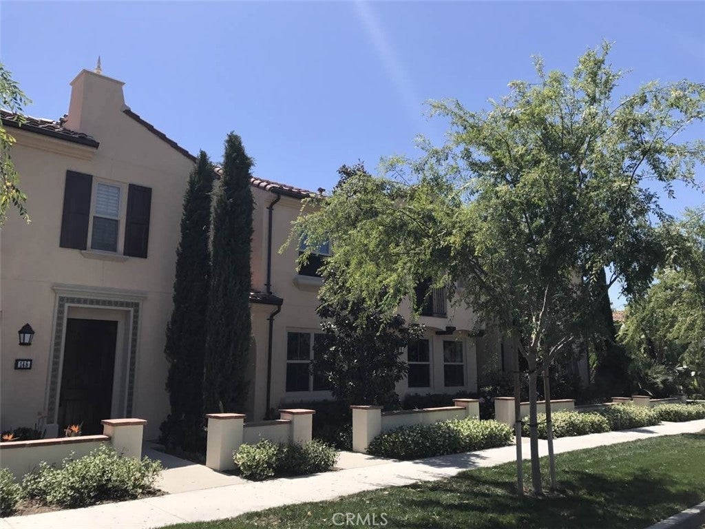 Photo of Listing #OC25133376