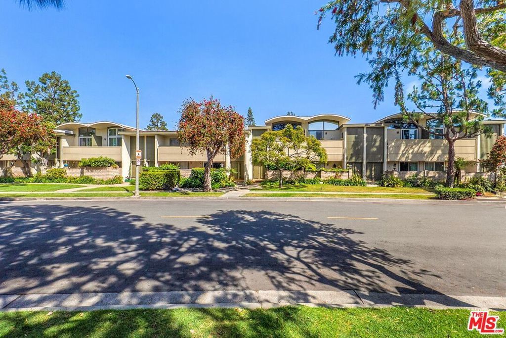 Photo of Listing #25545685