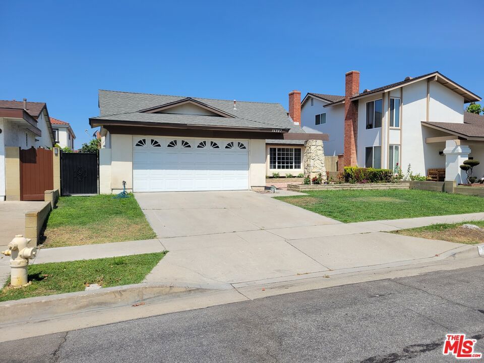 Photo of Listing #25553029