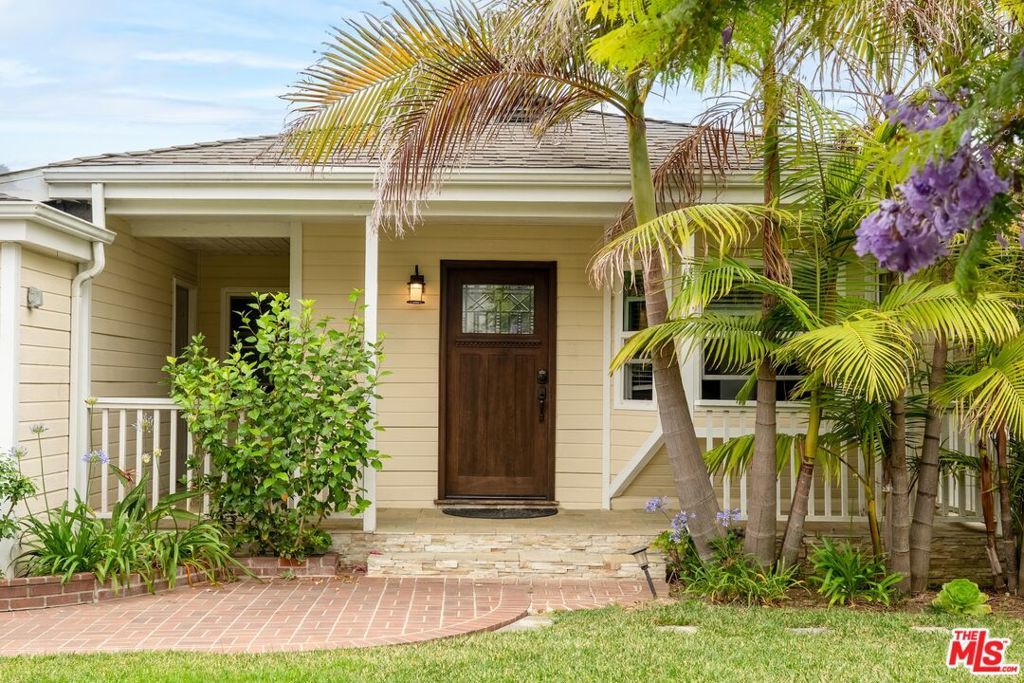 Photo of Listing #25553351