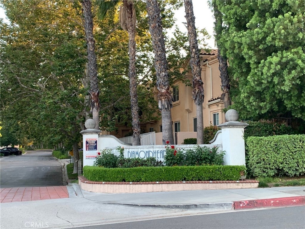 Photo of Listing #SR25135559