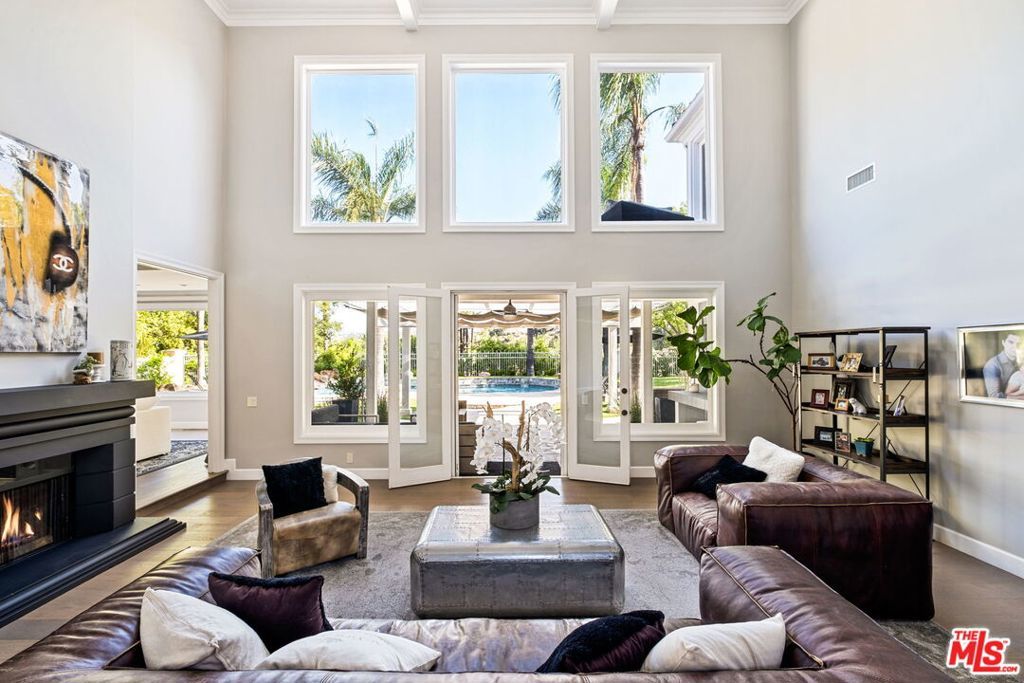 Photo of Listing #25551675