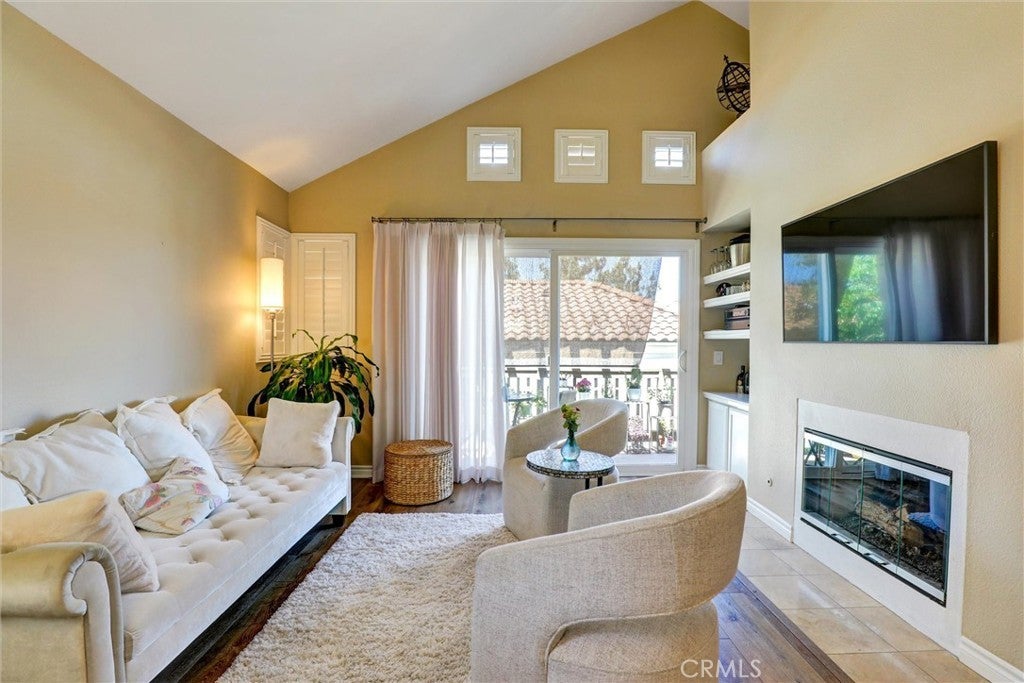 Photo of Listing #OC25136839