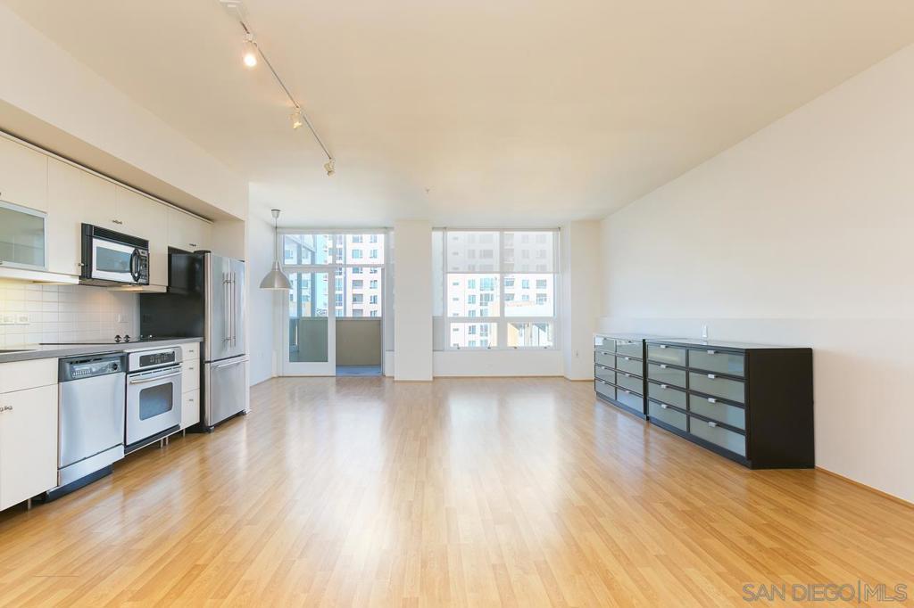 Photo of Listing #250030955SD