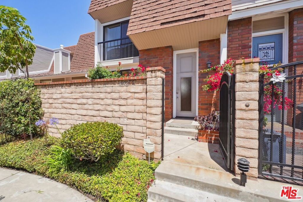 Photo of Listing #25554263