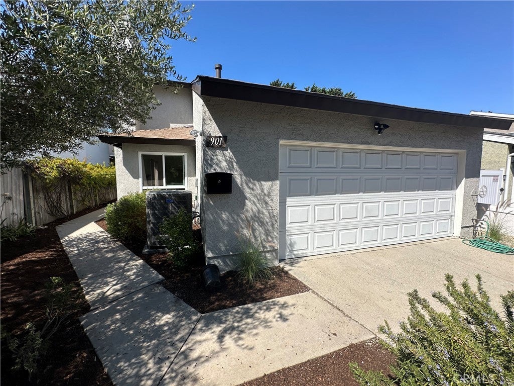 Photo of Listing #SB25136942