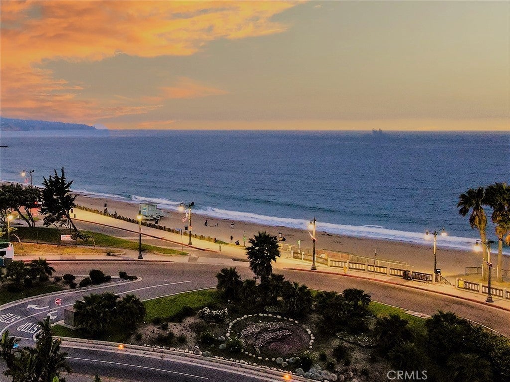 Photo of Listing #PV25137546