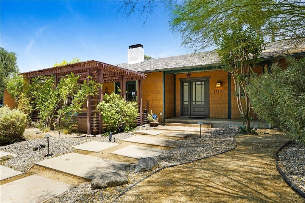 Photo of Listing #SR25135944