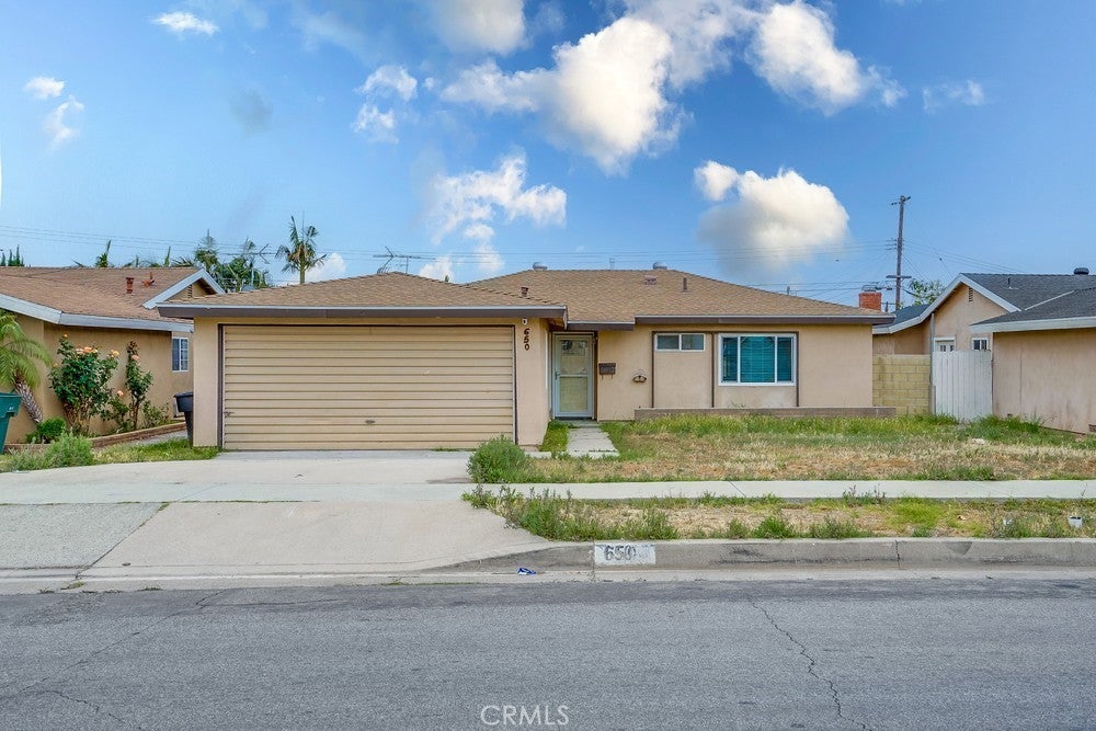 Photo of Listing #OC25138161