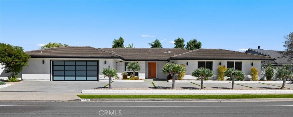 Photo of Listing #NP25136418