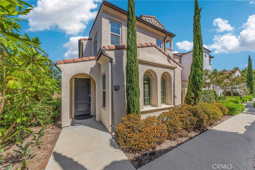 Photo of Listing #OC25138533