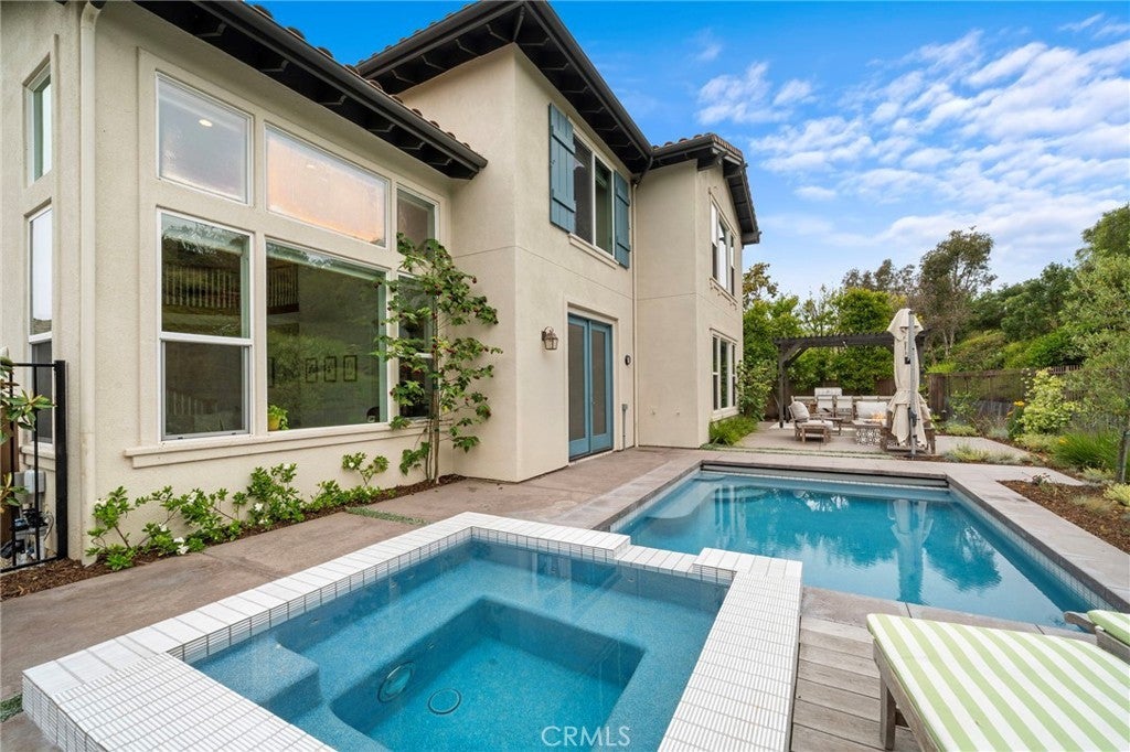 Photo of Listing #OC25139369