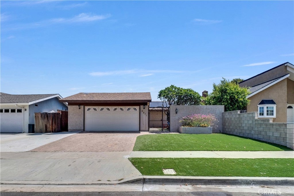 Photo of Listing #PW25139317