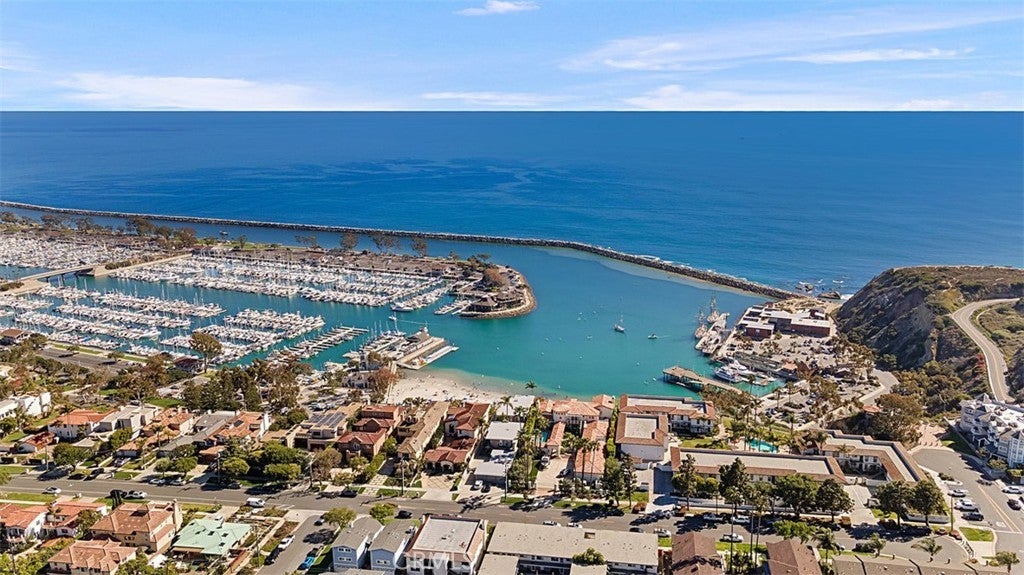 Photo of Listing #OC25138733