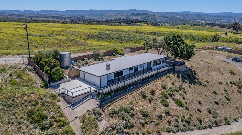 Photo of Listing #SR25139438