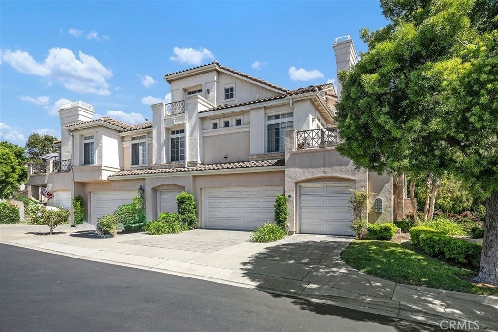 Photo of Listing #OC25140027