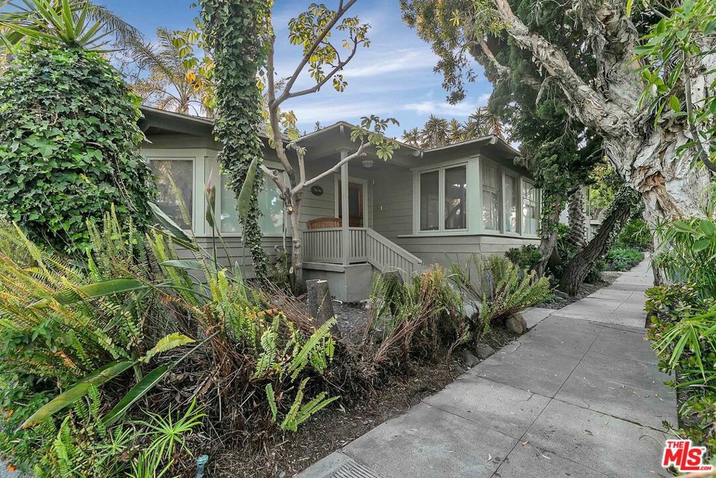 Photo of Listing #25555887