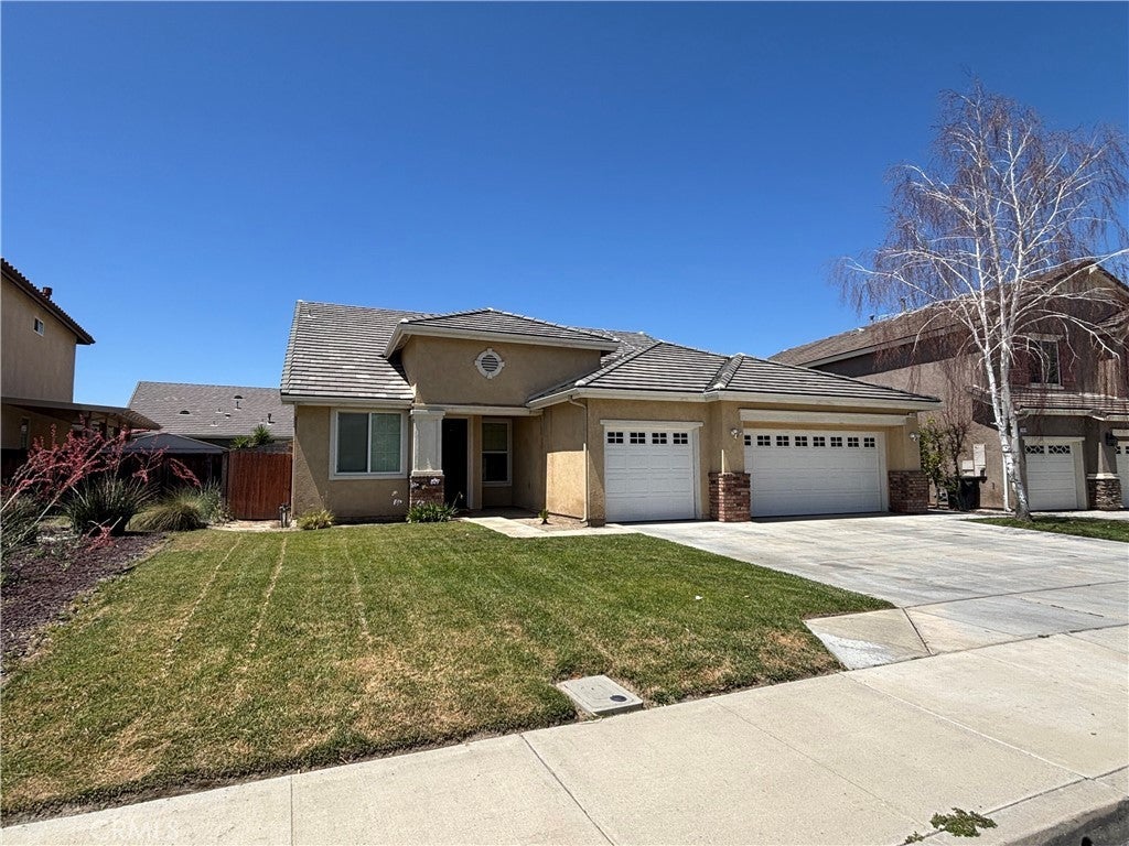 Photo of Listing #IV25141458