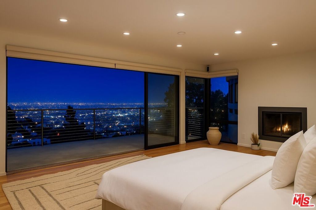 Photo of Listing #25553443