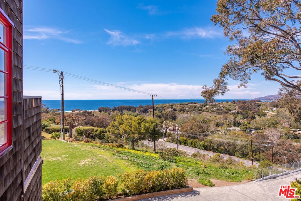 Photo of Listing #25556629