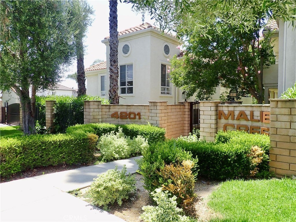 Photo of Listing #SR25141983